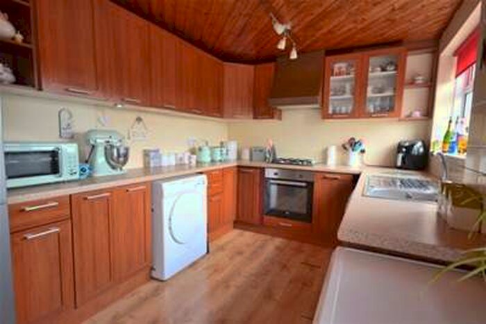 3 Bedroom Terraced House To Rent In Sun Terrace, Walderslade, ME5