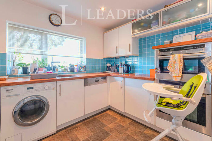 2 Bedroom Apartment To Rent In 87 Vaughan Road, Stotfold, SG5