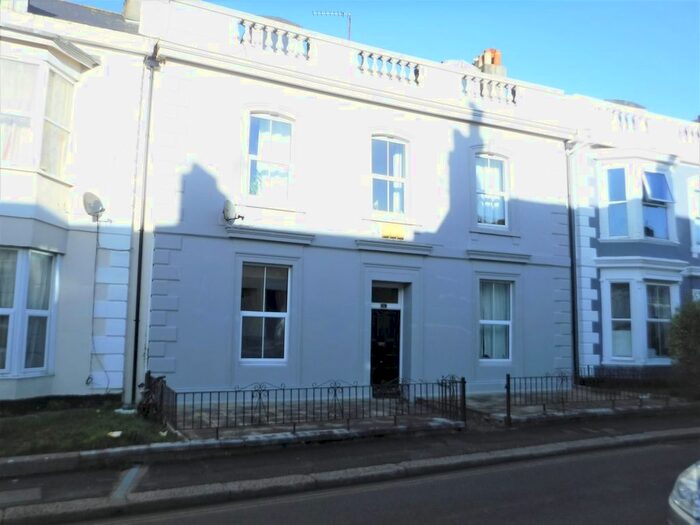 1 Bedroom Flat To Rent In Hill Park Crescent, Plymouth, PL4