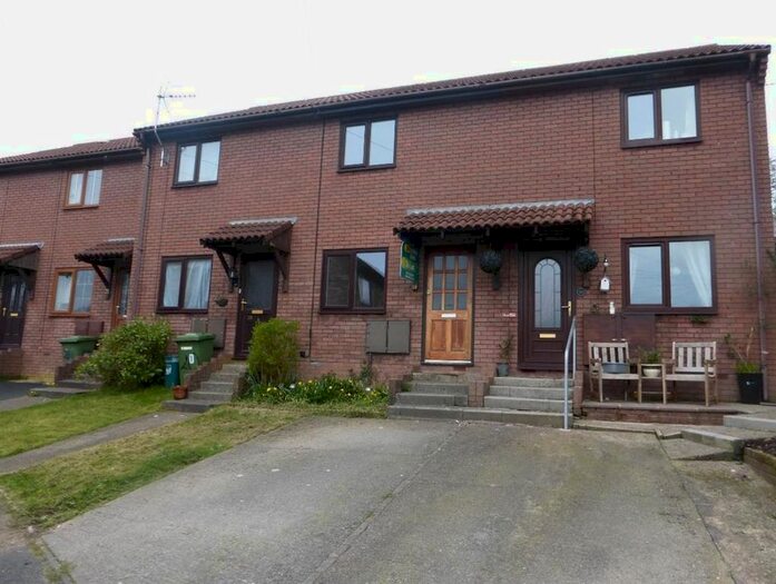 2 Bedroom Property To Rent In Tylcha Wen Close, Tonyrefail, Porth, CF39