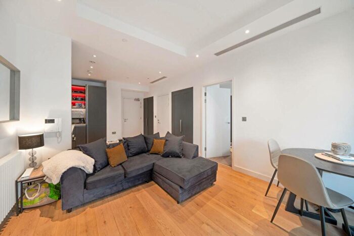 1 Bedroom Flat To Rent In Corson House, Canary Wharf, London, E14