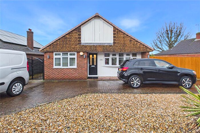 3 Bedroom Bungalow For Sale In The Broadway, Rodbourne Cheney, Swindon, Wiltshire, SN25