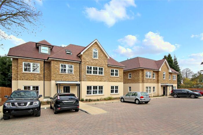2 Bedroom Flat To Rent In Woodstock Court, Sheerwater Road, Woodham, Addlestone, KT15