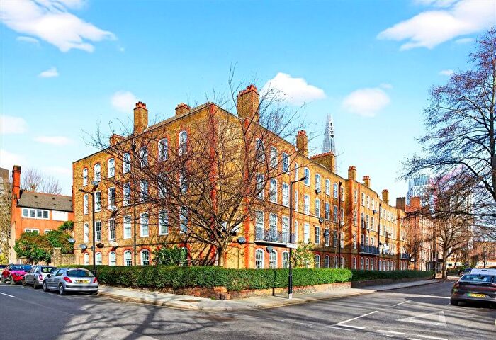 3 Bedroom Flat To Rent In Manciple Street, Borough, SE1