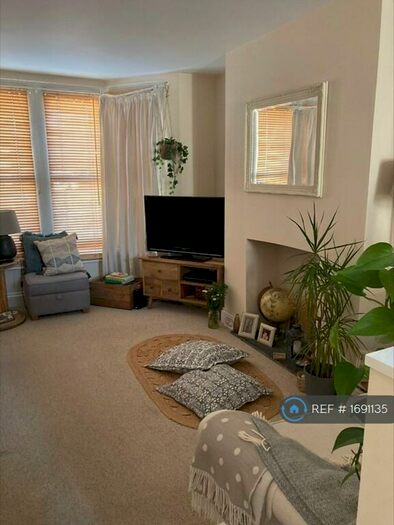 1 Bedroom Flat To Rent In Raleigh Road, Bristol, BS3