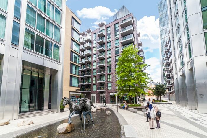 Studio To Rent In Neroli House, Piazza Walk, Goodman Fields, London, E1