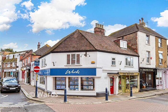2 Bedroom Apartment For Sale In High Street, Hythe, Kent, CT21