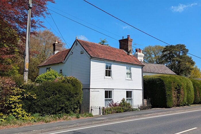 2 Bedroom Detached House For Sale In Edge Of Ashdown Forest, East Sussex, TN6