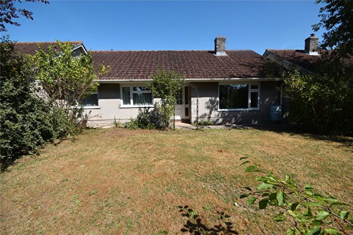 3 Bedroom Bungalow For Sale In North Lane, Othery, Bridgwater, Somerset, TA7