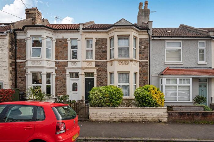 2 Bedroom Property For Sale In Stanbury Road, Victoria Park, BS3