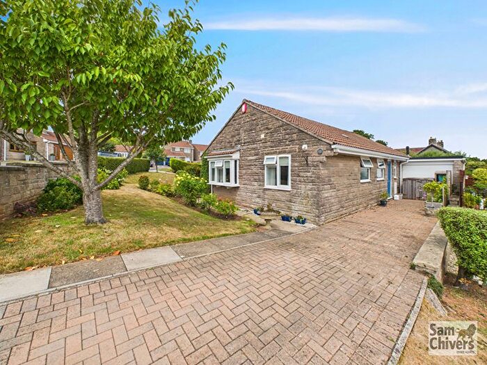 2 Bedroom Detached Bungalow For Sale In Paulmont Rise, Temple Cloud, BS39