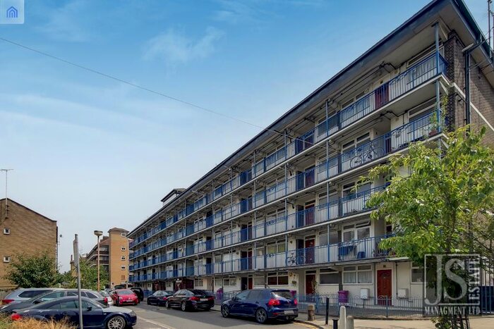 2 Bedroom Flat To Rent In Weadon Street, Bethnal Green, London, E2