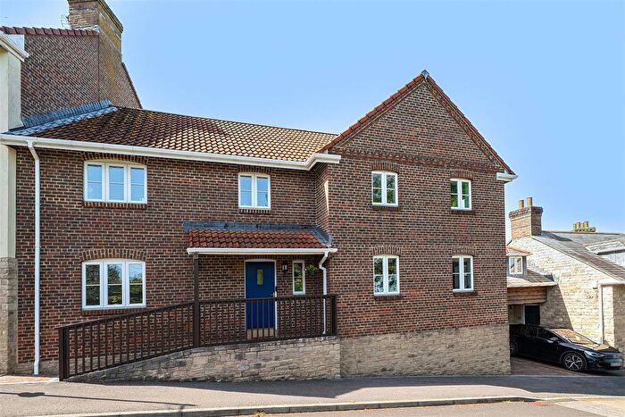 4 Bedroom Terraced House For Sale In Woodroffe Meadow, Lyme Regis, DT7