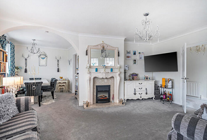 2 Bedroom Bungalow For Sale In St. Anthonys Drive, Wick, Bristol, Gloucestershire, BS30