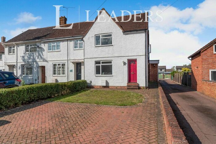 3 Bedroom Semi-Detached House To Rent In Mullway, Letchworth Garden City, SG6