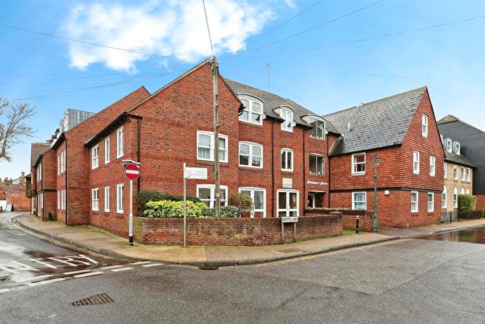 1 Bedroom Apartment For Sale In Knotts Lane, Canterbury, CT1