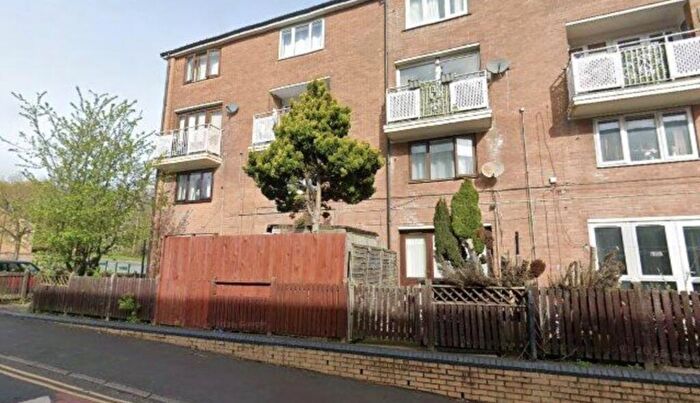 2 Bedroom Maisonette For Sale In Bramwell Street, Sheffield, S3