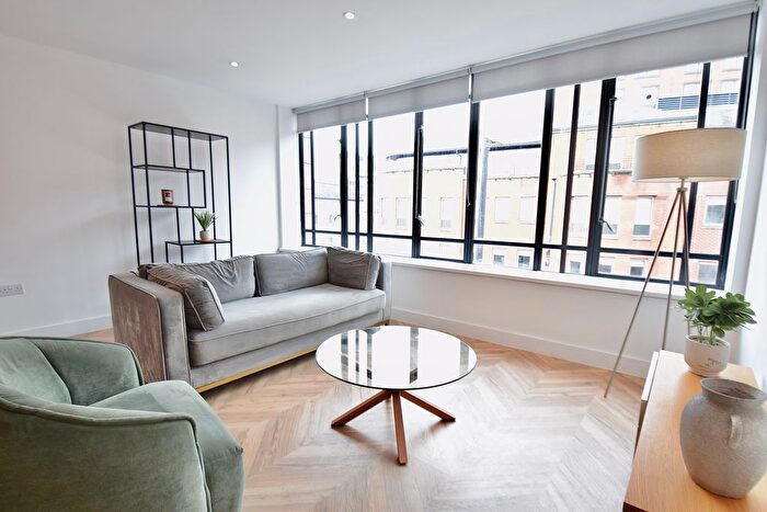 2 Bedroom Flat To Rent In Briggate, Leeds, LS1