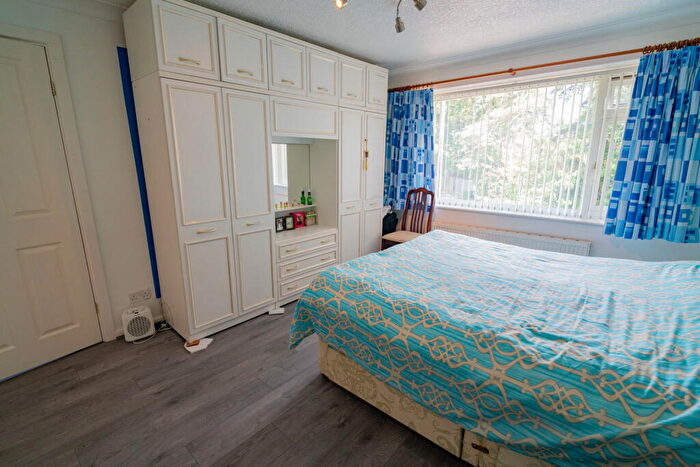 5 Bedroom Detached House For Sale In Lode Lane, Solihull, B91
