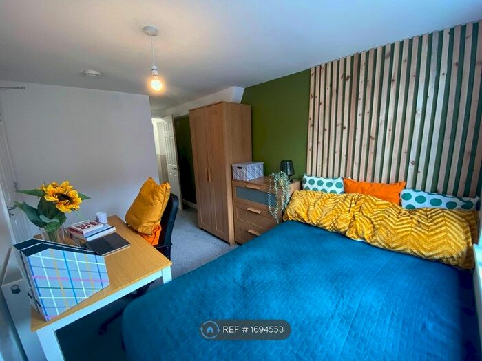 5 Bedroom Terraced House To Rent In St. Georges Road, Coventry, CV1