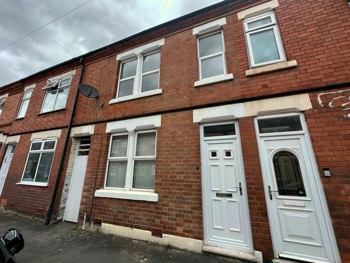 3 Bedroom House To Rent In Ratcliffe Road, Loughborough, Leics, LE11