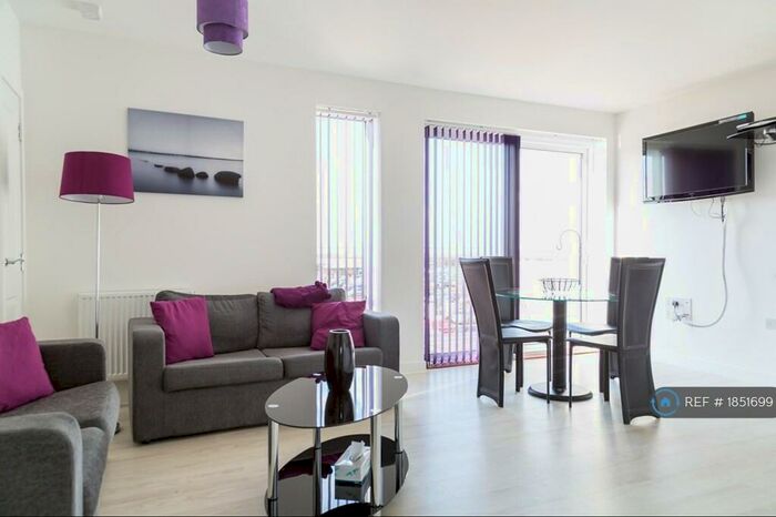 2 Bedroom Penthouse To Rent In Spring Drive, Trumpington, Cambridge, CB2