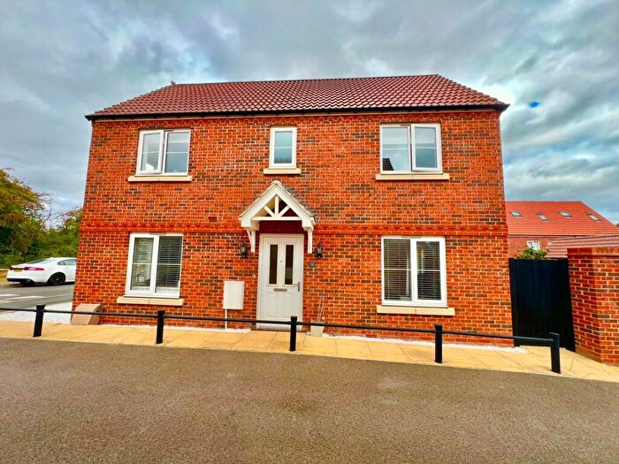 3 Bedroom Semi-Detached House To Rent In Centurion Drive, Kirby Muxloe, LE9