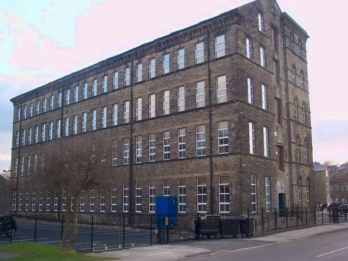 2 Bedroom Apartment To Rent In Waterfield Mill, Balme Road, Cleckheaton, West Yorkshire, BD19