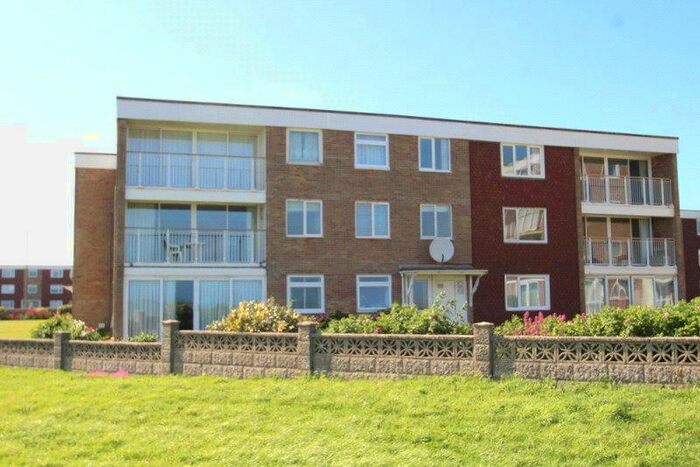 2 Bedroom Apartment To Rent In Millfield Close, Rustington, Littlehampton, West Sussex, BN16