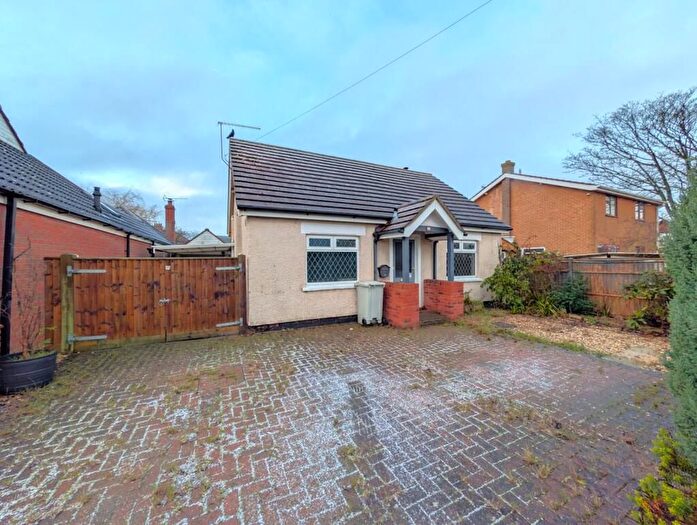 2 Bedroom Bungalow For Sale In St. Huberts Drive, Skegness, PE25