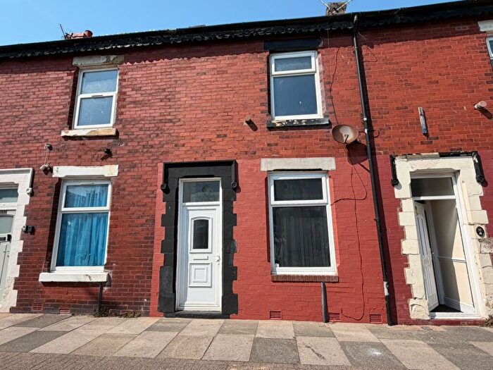 2 Bedroom Terraced House For Sale In Cross Street, Blackpool, FY1