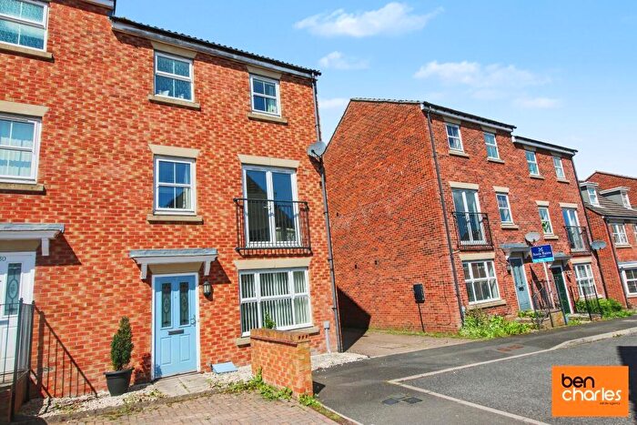 3 Bedroom Semi-Detached House For Sale In Murray Park, Stanley, Durham, DH9