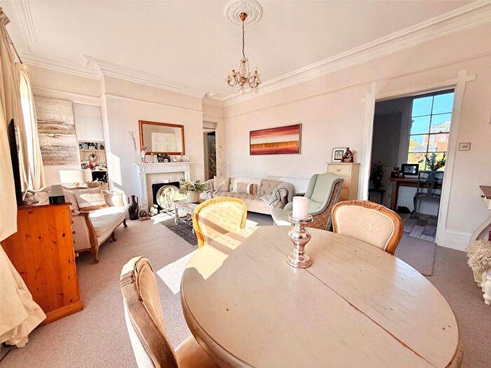 3 Bedroom Apartment For Sale In High Street, Winslow, Buckingham, MK18