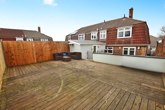 3 Bedroom Semi-Detached House For Sale In Newland Road, Bristol, BS13