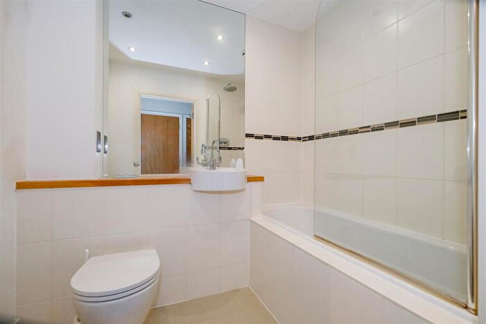 1 Bedroom Flat To Rent In Thomas Jacomb Place, London, E17