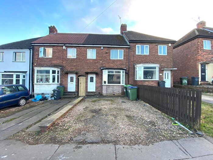 3 Bedroom Semi Detached House To Rent In Newbury Lane, Oldbury, B69