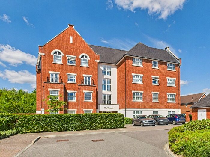 2 Bedroom Flat For Sale In The Tannery, Arundale Walk, Horsham, West Sussex., RH12