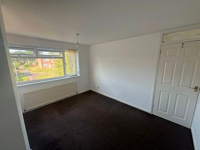 3 Bedroom Detached House To Rent In Badgers Close, Leicester, LE4