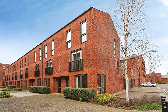 3 Bedroom Semi Detached House For Sale In Friars Orchard, Gloucester, Gloucestershire, GL1