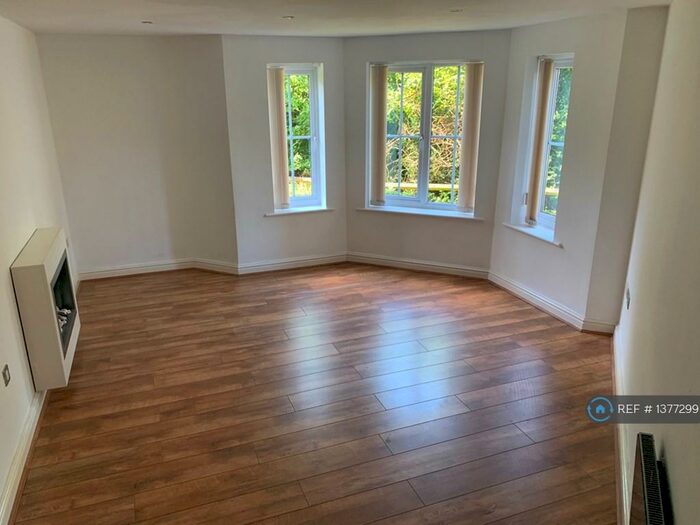 2 Bedroom Flat To Rent In Jenkinson Grove, Doncaster, DN3