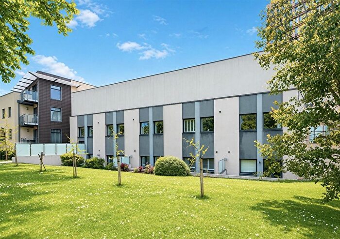 2 Bedroom Flat To Rent In Montpellier, Cheltenham, GL50