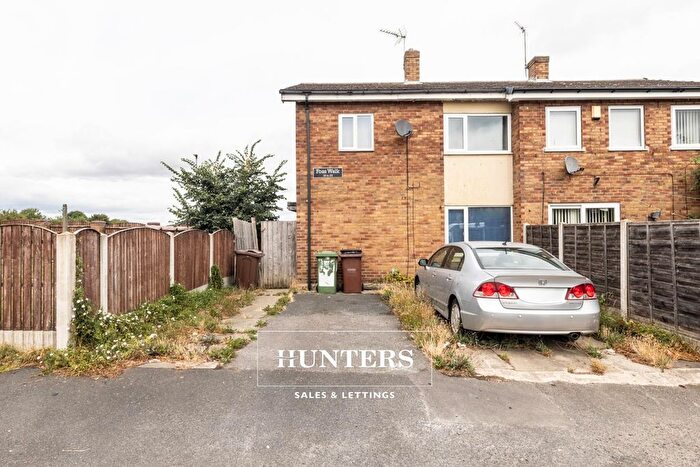 3 Bedroom Semi Detached House For Sale In Foss Walk, Castleford, WF10
