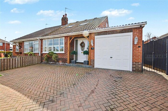3 Bedroom Bungalow For Sale In The Oval, Rothwell, Leeds, West Yorkshire, LS26