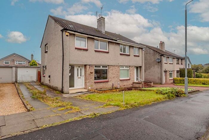 3 Bedroom Semi Detached House For Sale In Hazel Dene, Bishopbriggs, G64