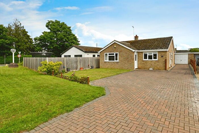 3 Bedroom Detached Bungalow For Sale In Downham Road, Runcton Holme, King'S Lynn, PE33