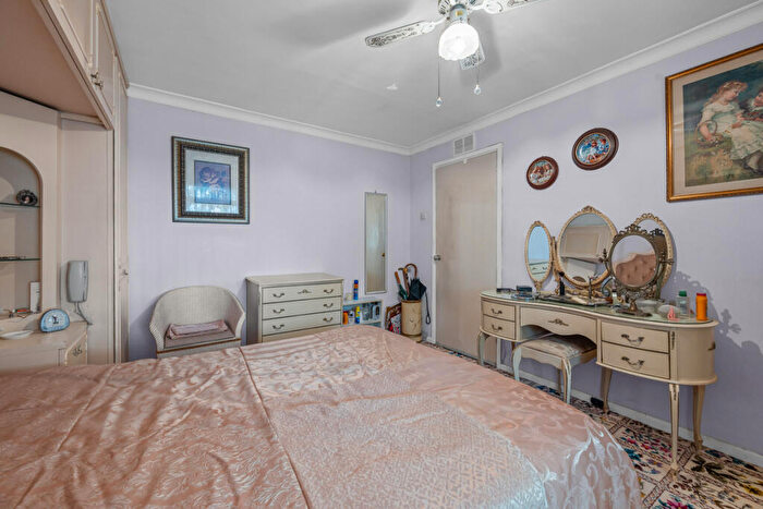 2 Bedroom Semi-Detached Bungalow For Sale In Hillside Crescent, Weldon, NN17