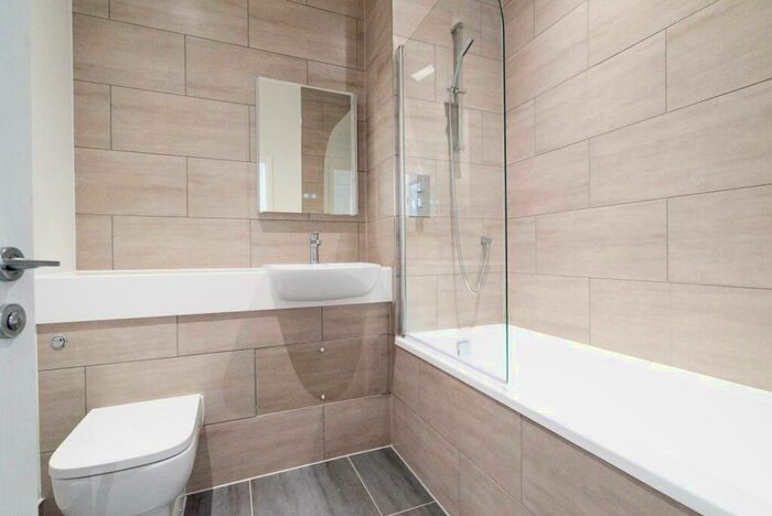 1 Bedroom Apartment To Rent In Thornhill Court, Oxford, OX3