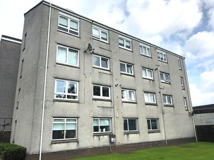 2 Bedroom Apartment To Rent In Shaw Court, Erskine, PA8