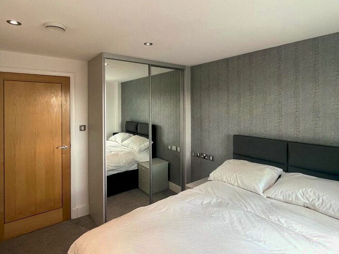 1 Bedroom Flat To Rent In Havannah Street, Cardiff, CF10