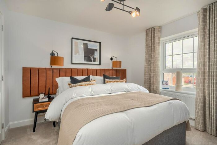 4 Bedroom Detached House For Sale In Water Lane, BN16